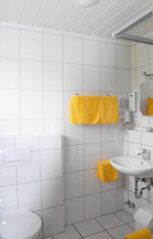 Gaestehaus Kleine Kalmit Landau in der Pfalz Habitación foto